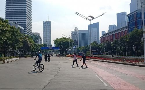 Jakarta Berangsur Kondusif, Warga Mulai Olahraga di CFD Sudirman-Thamrin 