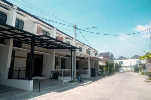 Saham Properti Dinilai Masih Menarik, Selektif di Segmen High-End