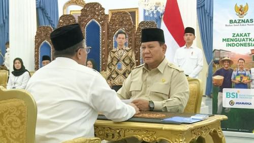 Presiden, Wapres hingga Menteri Kabinet Berzakat melalui Baznas, Terkumpul Rp3,8 Miliar