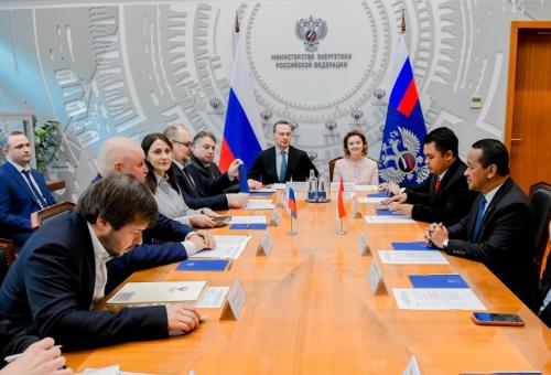 Bahlil Sebut Indonesia Bakal Dapat Suplai Minyak dan LPG dari Rusia