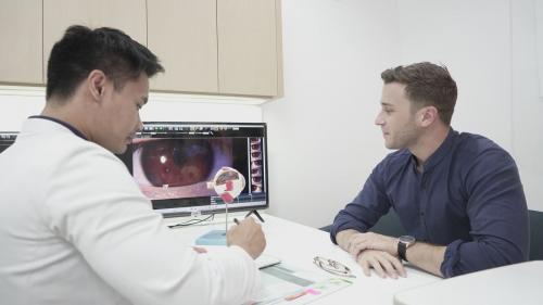 Mayapada Healthcare (SRAJ) Ungkap Pentingnya Investasi Kesehatan Mata di Era Longevity