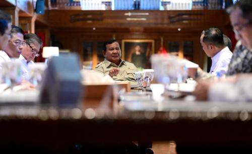 Prabowo Turunkan Harga BBM Kapal 30–200 GT Jadi Rp15.000 per Liter