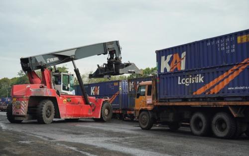 KAI Logistik Angkut 8,7 Juta Ton Barang pada Semester I-2026, 63 Persen Batu Bara