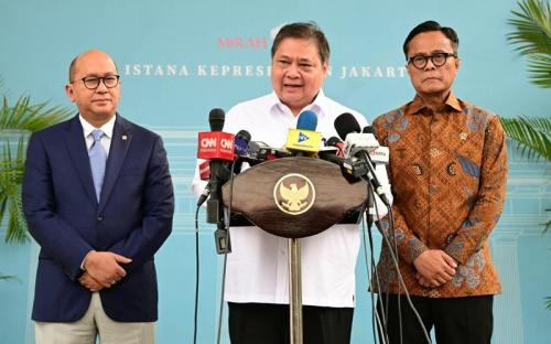 Prabowo Genjot Industri Tekstil — Impor Ditertibkan