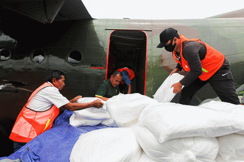 Modifikasi Cuaca, 50 Ton NaCl Ditabur di Langit Jawa Barat