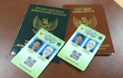 Buku Nikah Istri Warna Apa? Ini Ketentuannya 