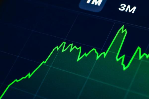 Momentum Saham ISAT di Tengah Proyek Infrastruktur AI