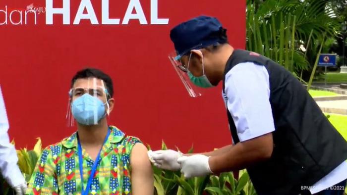 Divaksin Covid-19 Tahap II di Istana, Raffi Ahmad: Cuma Ngantuk Dikit!. (Foto : MNC Media)