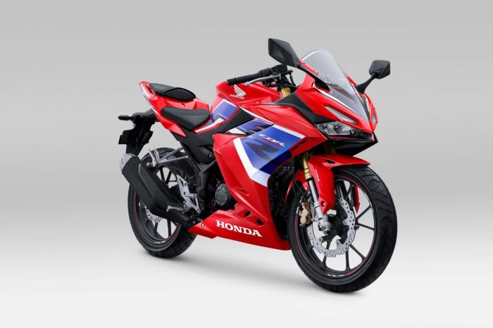 Halo Crazy Rich, Honda Luncurkan Motor Super Sport Rp550 Juta Nih (FOTO: MNC Media)