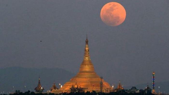 Ingin Menikmati Gerhana Bulan Total Super Blood Moon, Begini Lho Caranya!