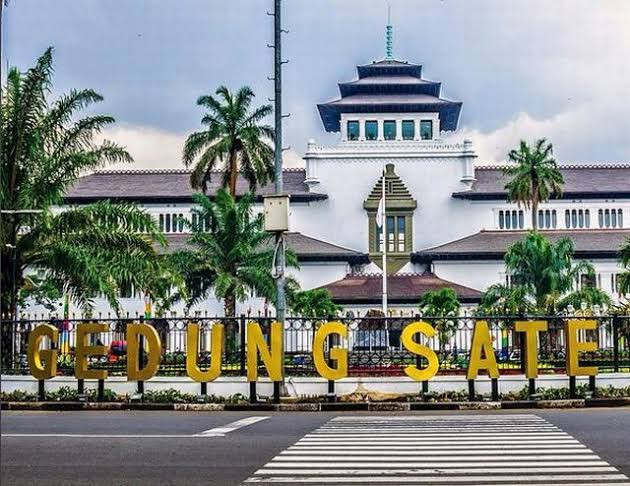 Tunggu Pengesahan, UMK 2022 Kota Bandung Naik Jadi Rp3.742.276(Dok.MNC Media)