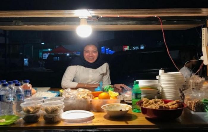 Yoanisa Adhani Nasution kini memiliki usaha kuliner dan butik. (Foto: Zia Nasution)