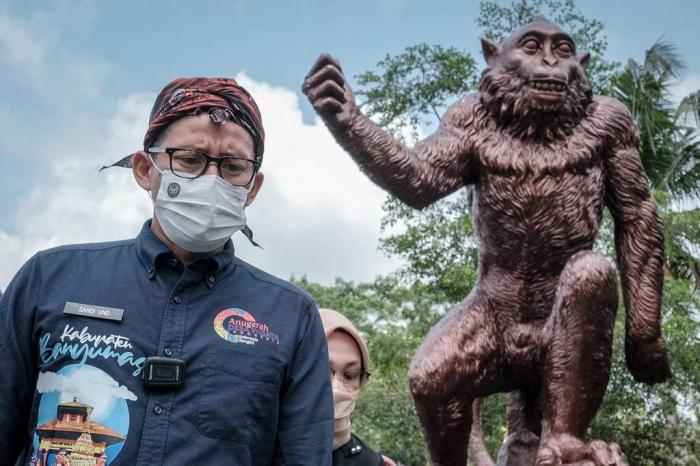 Disambut Pasukan Kera, Sandiaga Uno: Desa Cikakak Berpotensi Wisata Kelas Dunia (Dok.Ist)