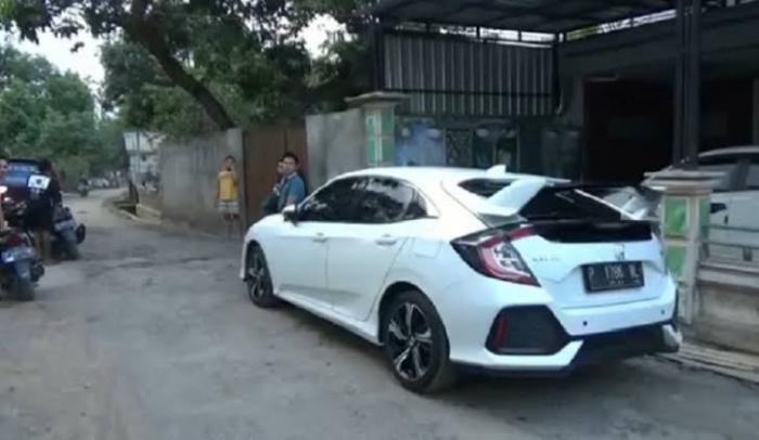 Cerita Pemuda Bondowoso, Raup Ratusan Juta hingga Beli Rumah Berkat Jadi Youtuber (FOTO:MNC Media)