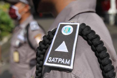Satpam perbankan (Ilustrasi)