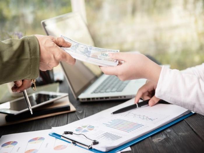 MotionBanking punya sederet tips untuh menghadapi teman yang suka meminjam uang. (Foto: MNC Media)