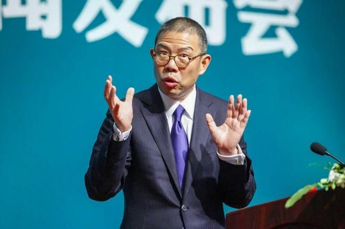 Orang terkaya di China kini dipegang oleh pengusaha air minum Nongfu Spring, Zhong Shanshan, dengan total kekayaan mencapai USD65,9 miliar.
