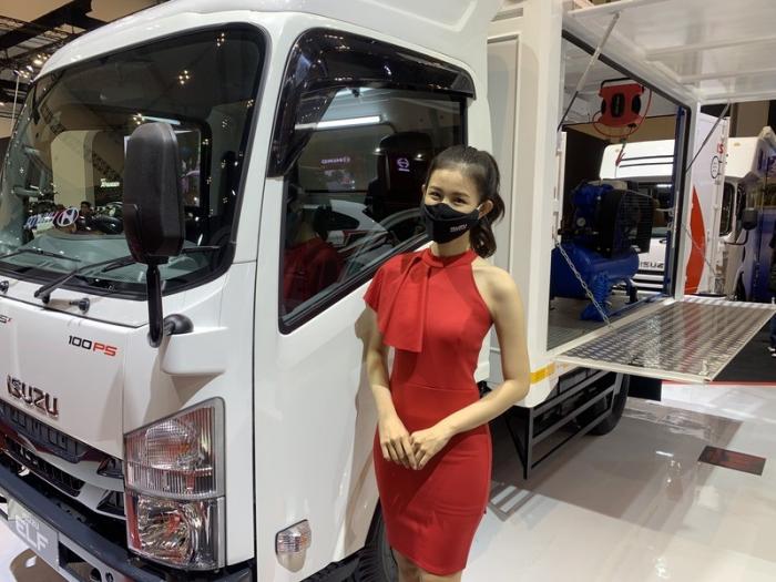 Berdiri 5 Jam per Hari, Segini Gaji SPG Cantik di Event GIIAS 2021 (Dok.MNC Media)