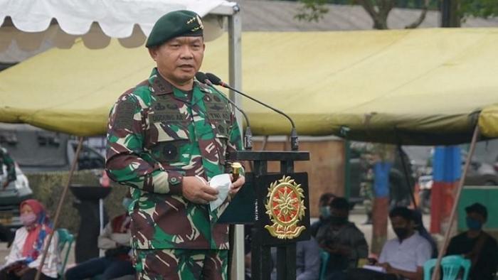 Kisah Kepala Staf TNI AD Letjen Dudung Abdurachman, Sempat Jadi Loper Koran hingga Jual Kue Tampah (FOTO:Pen Kostrad)