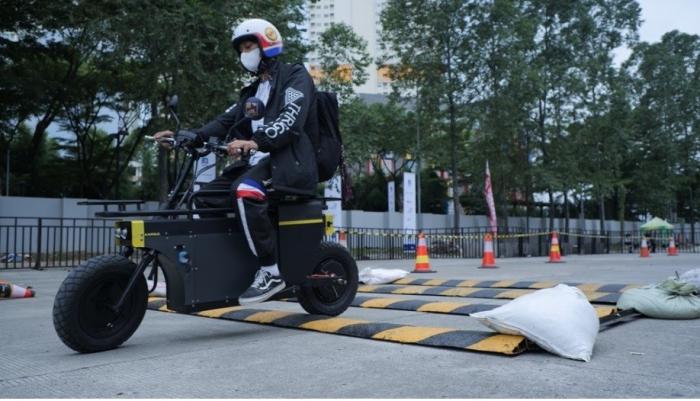 Bukan Hanya Mobil, Pengunjung GIIAS Bisa Juga Jajal Motor Listrik