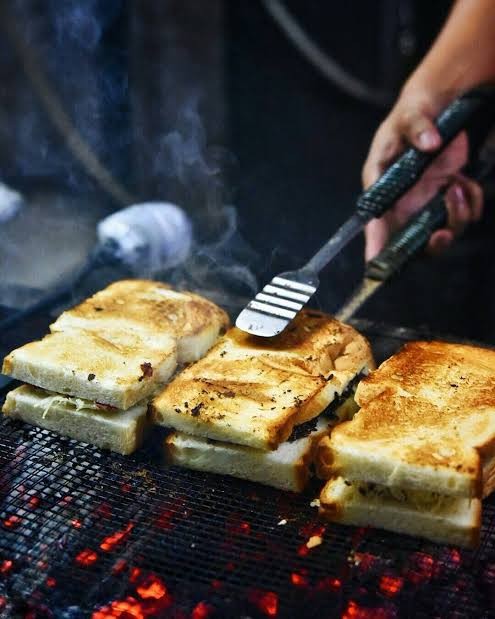 Berjualan Roti Selama 15 Tahun, Pria Ini Bisa Bangun Rumah Mewah Rp1,5 Miliar (FOTO:MNC Media)