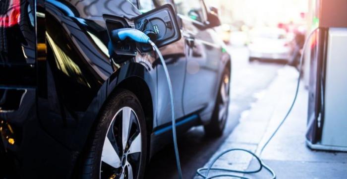 Pemerintah Pede Mobil Listrik Bisa Terjual 100 Ribu Unit Sepanjang 2025. (Foto MNC Media)