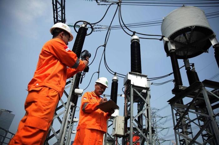 PLN Targetkan Bangun Jaringan Transmisi 70 Ribu Km, Butuh Dukungan Finansial. (Foto: MNC Media)