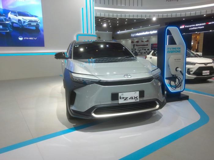 Opsen Pajak Dipastikan Tidak Berlaku untuk Mobil Listrik, Ini Penjelasannya. Foto: MNC Media.