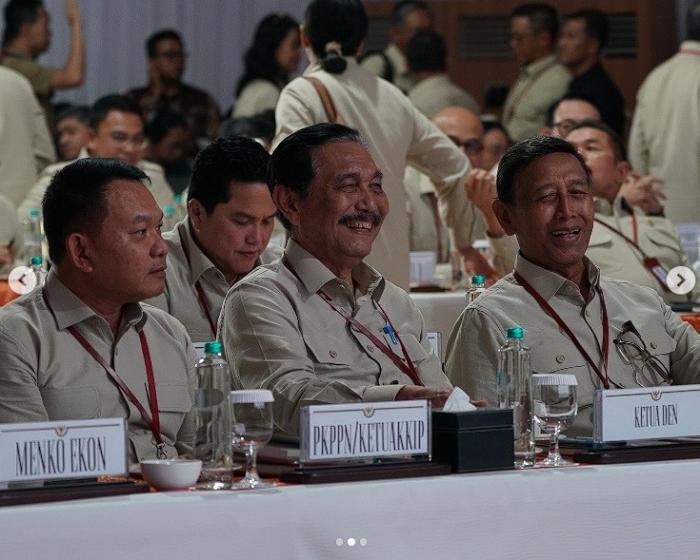 Luhut Ungkap Alasan Prabowo Gembleng Kabinet Merah Putih di Lembah Tidar. (Foto Istimewa)