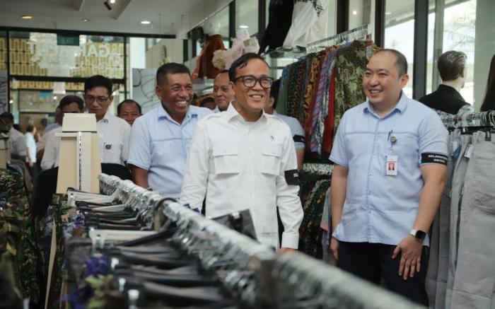 PT Sri Rejeki Isman Tbk (SRIL) dinyatakan pailit oleh Pengadilan Negeri (PN) Niaga Kota Semarang. (Foto: Dok. Kemnaker)