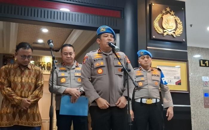Kadiv Propam Polri, Irjen Pol Abdul Karim memaparkan pemerasan yang dilakukan polisi terhadap WN Malaysia saat hadir di DWP (Riyan Rizki Roshali/MPI)