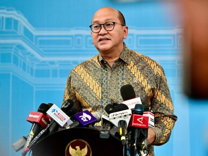 Rosan Menghadap Prabowo, Lapor Realisasi Investasi 2024 Lampaui Target. (Foto: Dok. Biro Pers Setpres)