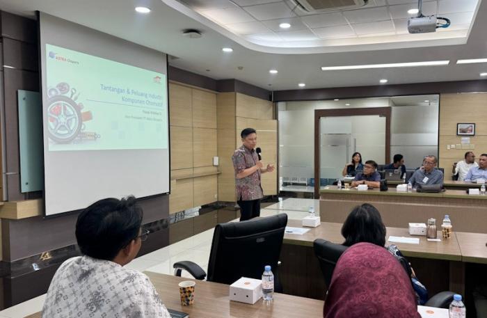 Program Advance Club merupakan salah satu program Yayasan Astra yang ditujukan bagi UMKM binaan yang telah mandiri.