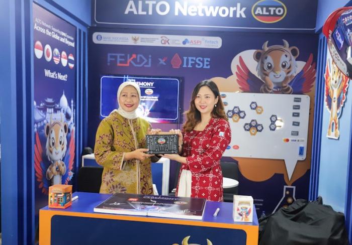 Kerja sama tersebut untuk memperluas jangkauan adopsi QRIS  cross-border DOKU dalam memproses transaksi di Malaysia dan Thailand