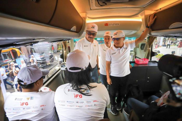 IFG Group memberangkatkan sebanyak 1.994 pemudik menggunakan 42 bus eksekutif