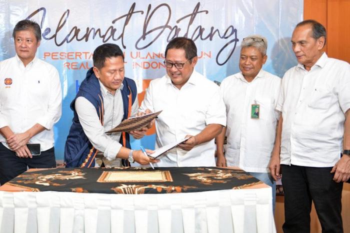 Bank BSN dan REI menjalin kolaborasi strategis untuk mengembangkan layanan perbankan syariah serta memperkuat ekosistem hunian