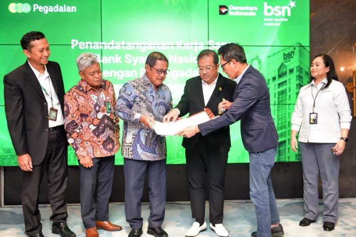 BSN resmi memperkuat penetrasi pembiayaan produktifnya dengan menyalurkan fasilitas pembiayaan modal kerja senilai Rp1,4 triliun kepada PT Pegadaian
