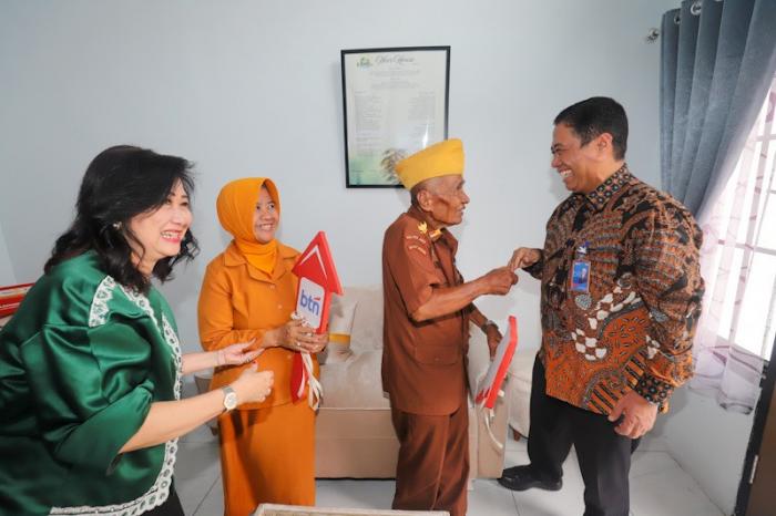 Program ini merupakan bagian dari TJSL BTN yang bekerja sama dengan Rumah Cahaya PHSI untuk menyediakan hunian layak bagi para pahlawan bangsa