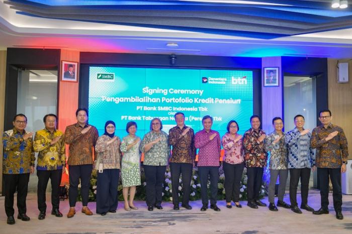 Kedua perusahaan tersebut memastikan bahwa akuisisi portofolio kredit dilakukan dengan tetap memperhatikan aspek layanan kepada nasabah