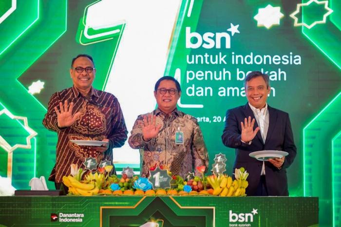 Bank BSN memperingati Milad pertamanya dengan mengusung tema “BSN untuk Indonesia, Penuh Berkah dan Amanah”.