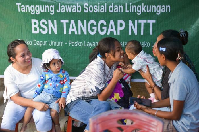 BSN menunjukkan kepeduliannya terhadap masyarakat terdampak gempa bumi di Kabupaten Nagekeo, Nusa Tenggara Timur (NTT)