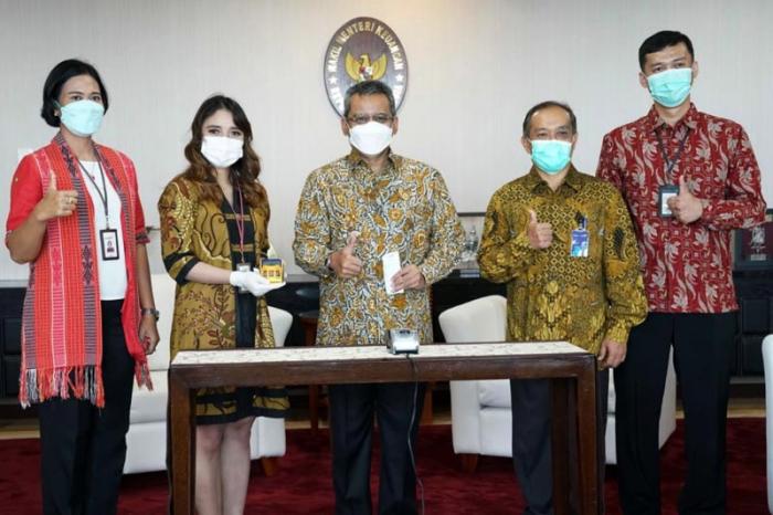 Bayar pajak menjadi semudah membeli pulsa.