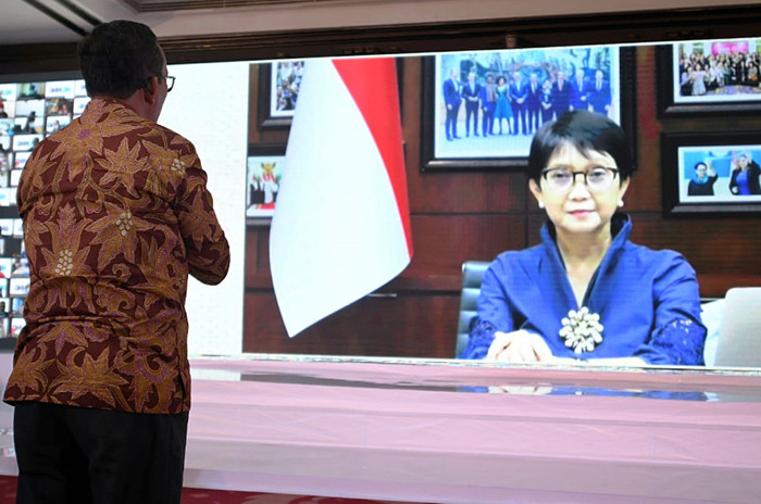 Direktur Utama PT Bank Tabungan Negara (Persero) Tbk. Haru Koesmahargyo saat acara Peringatan Hari Kartini di Menara BTN, Jakarta, Rabu (21/4/2021).