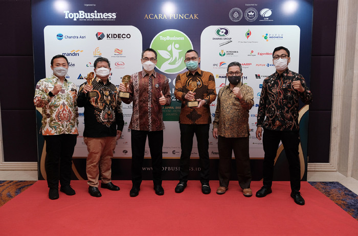 Kideco Jaya Agung (Kideco), anak perusahaan energi terintegrasi PT Indika Energy Tbk, kembali meraih 3 penghargaan TOP CSR Awards 2021.