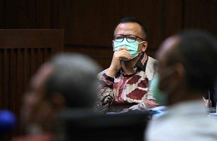 Terdakwa kasus suap izin ekspor benih lobster tahun 2020 Edhy Prabowo mengikuti sidang lanjutan di Pengadilan Tipikor, Jakarta, Rabu (28/4/2021).