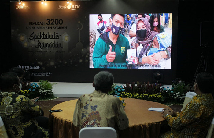 BTN Syariah meluncurkan KPR Spesial Ramadan dengan berbagai kemudahan bagi masyarakat Indonesia untuk memiliki rumah.