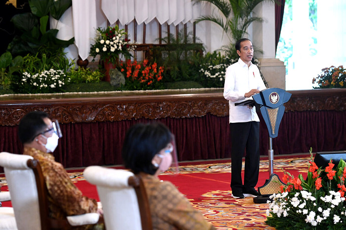 Presiden Joko Widodo memberikan arahan dalam acara peresmian pembukaan Musrenbangnas Tahun 2021 di Istana Negara, Jakarta, Selasa (4/5/2021).