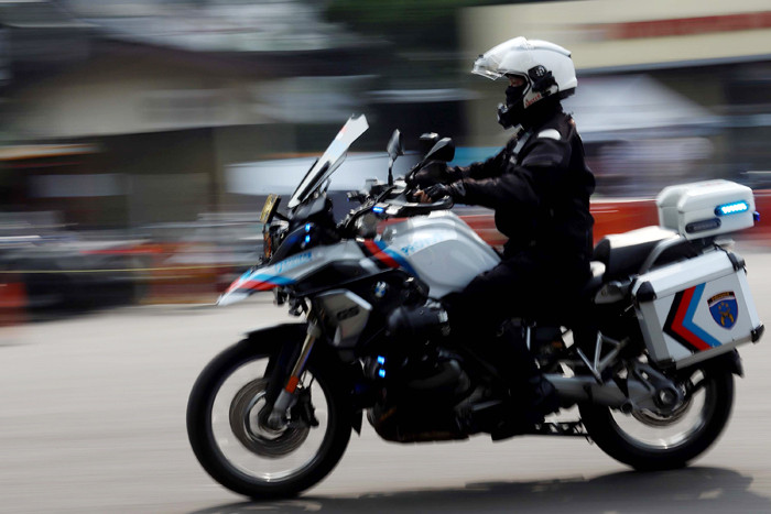 Anggota kepolisian Polda Metro Jaya saat apel Operasi Ketupat di Polda Metro Jaya, Jakarta, Rabu (5/5/2021).
