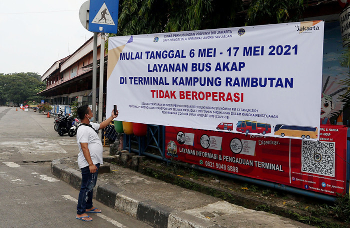 Suasana terminal Kampung Rambutan, Jakarta Timur, Kamis (6/5/2021).