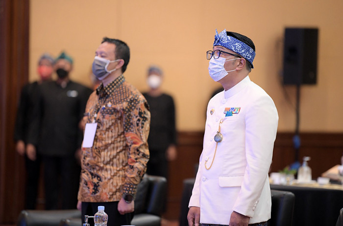 Gubernur Jabar Ridwan Kamil memberikan keynote speech pada Program Literasi Digital Nasional Indonesia Makin Cakap Digital 2021, di Bandung, Kamis (20/5/2021).